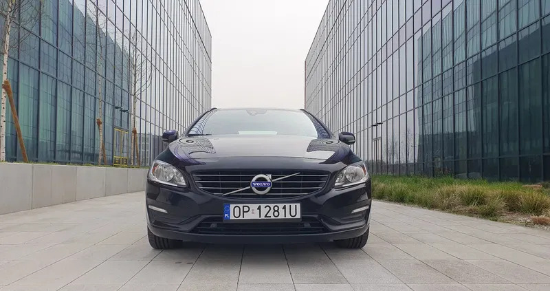 opolskie Volvo V60 cena 59900 przebieg: 166000, rok produkcji 2018 z Opole